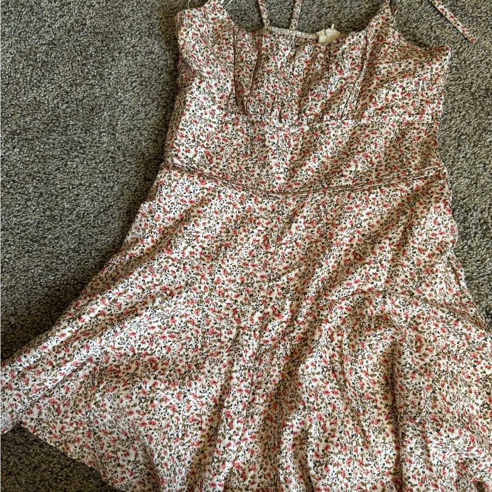 Princess Polly romper - Picture 3 of 3